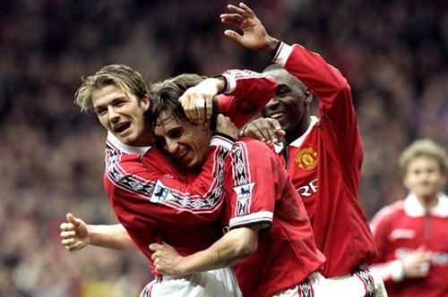 三镇外援图多列获得单刀机会，被刘殿座出击神勇化解！.